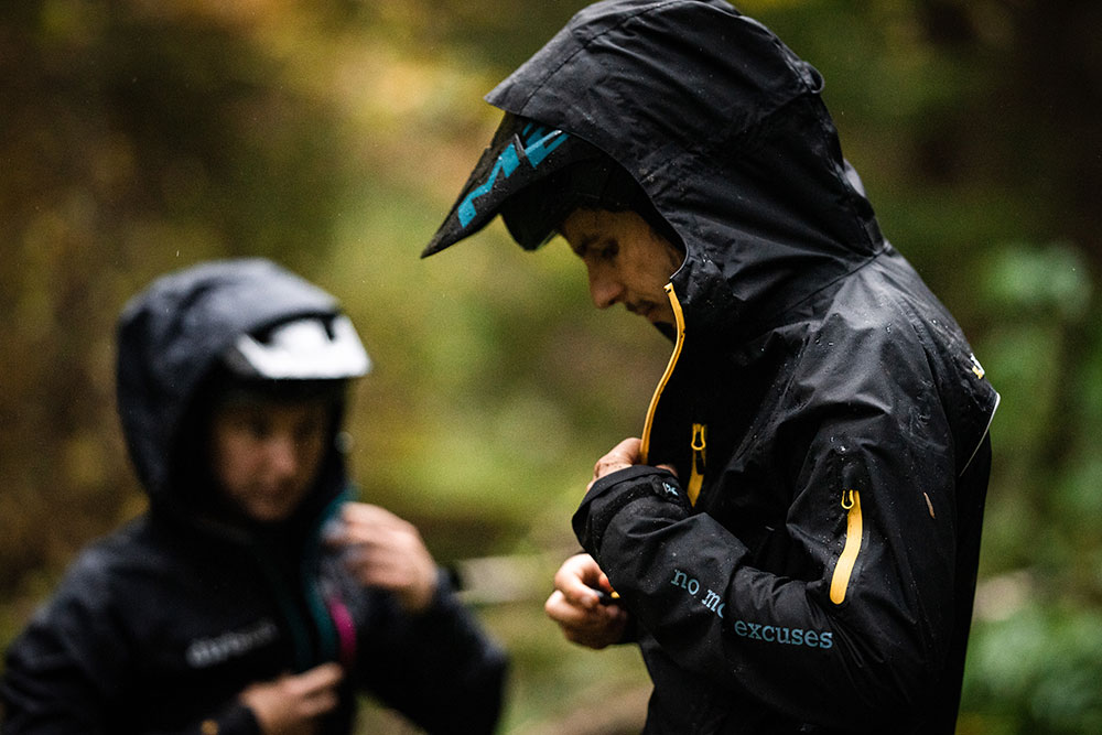 Dirtsuit-Pro-Edition-Matschoverall-20210008_-7 dirtlej Dirtsuit Pro Edition - Matschoverall – Bild 7