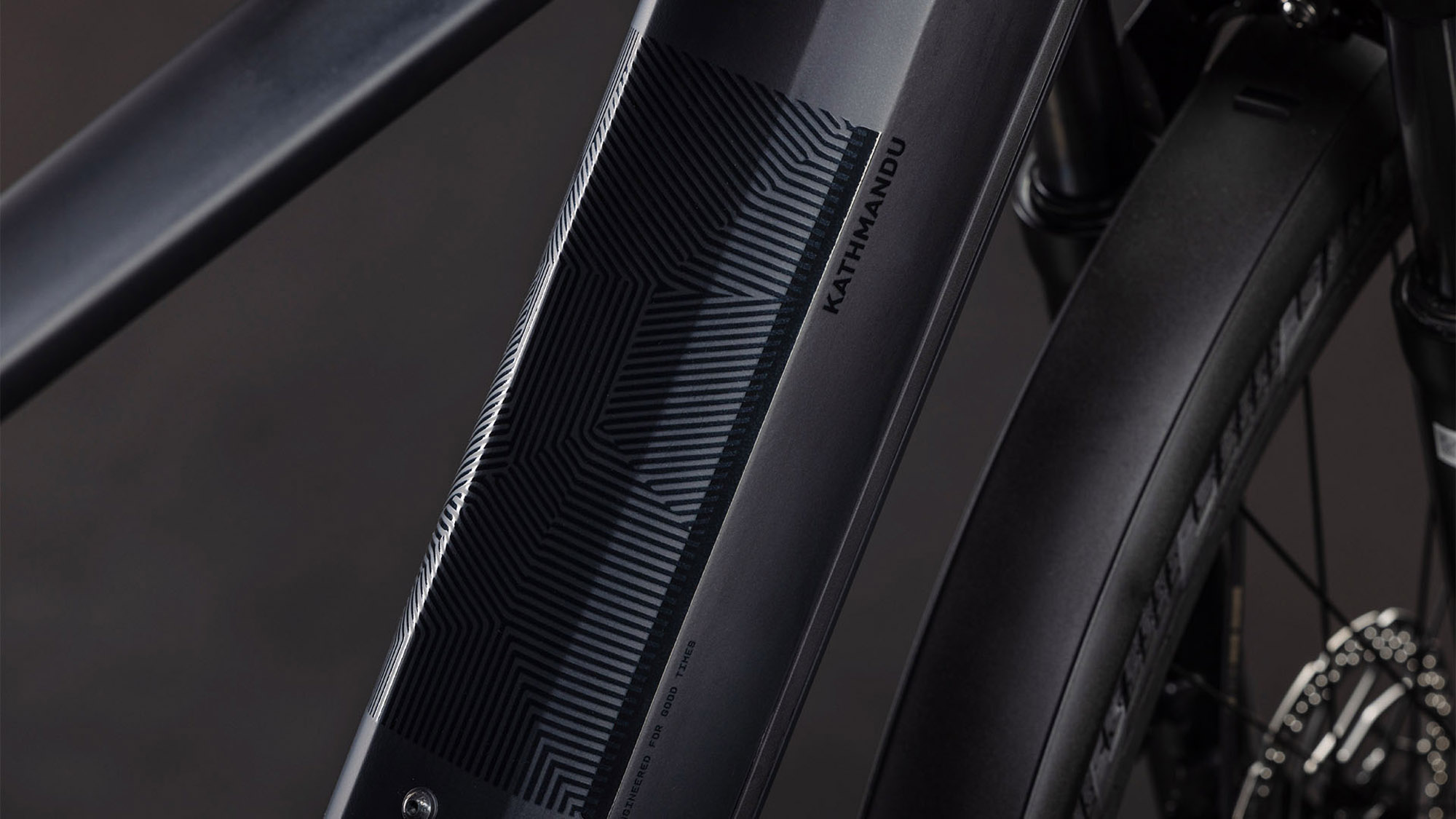 112200_D_02 Cube Kathmandu Hybrid Pro 800 coal´n´black – Bild 4