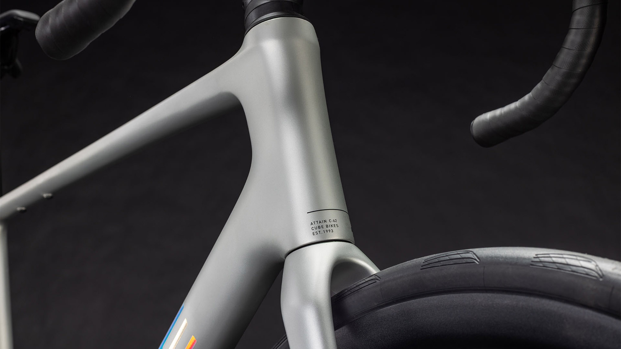 125600_D_10 Cube Attain C:62 SLX sleekgrey´n´prism – Bild 8