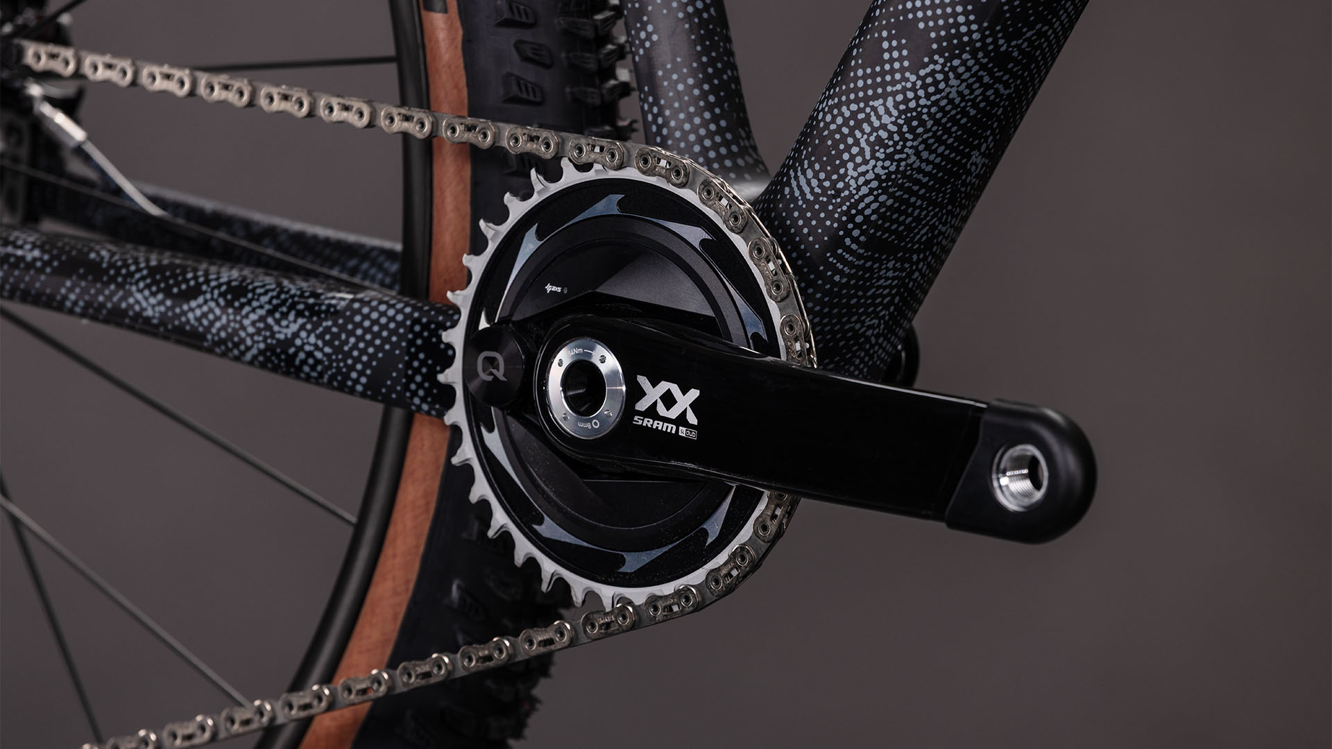 145800_D_05 Cube Phenix C:68X SLT matrixblack´n´white – Bild 4