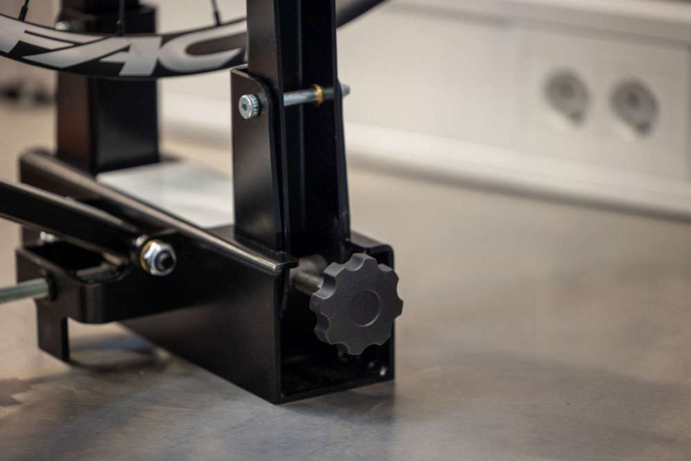 Unior-Tools-Profi-Zentrierstander-1689_f_800x800@2x Unior Tools Profi Zentrierständer 1689 – Bild 7