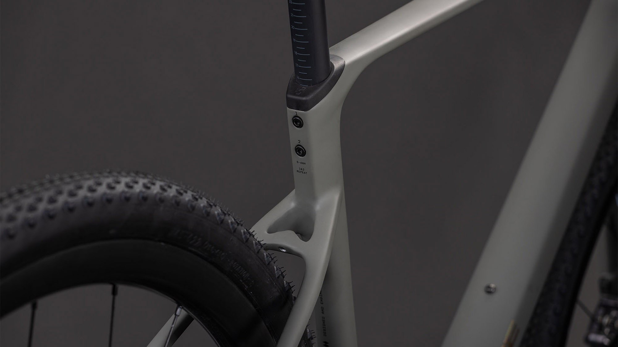 130300_D_02 Cube Nuroad C:62 EX oldgrey´n´prism – Bild 3