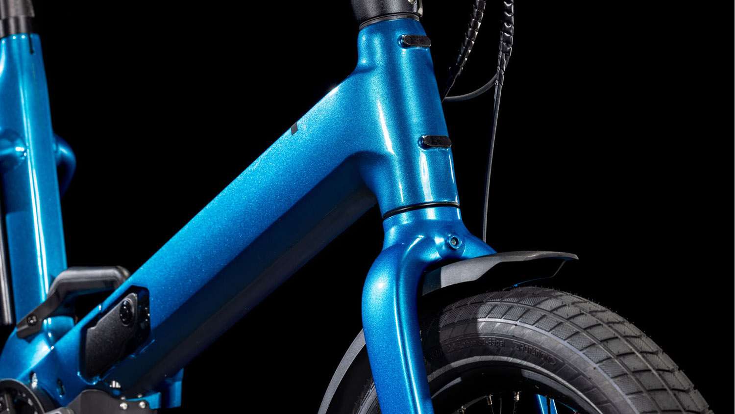 820110_D_04_800x800@2x Cube Fold Hybrid Comfort 500 electricblue´n´reflex – Bild 6