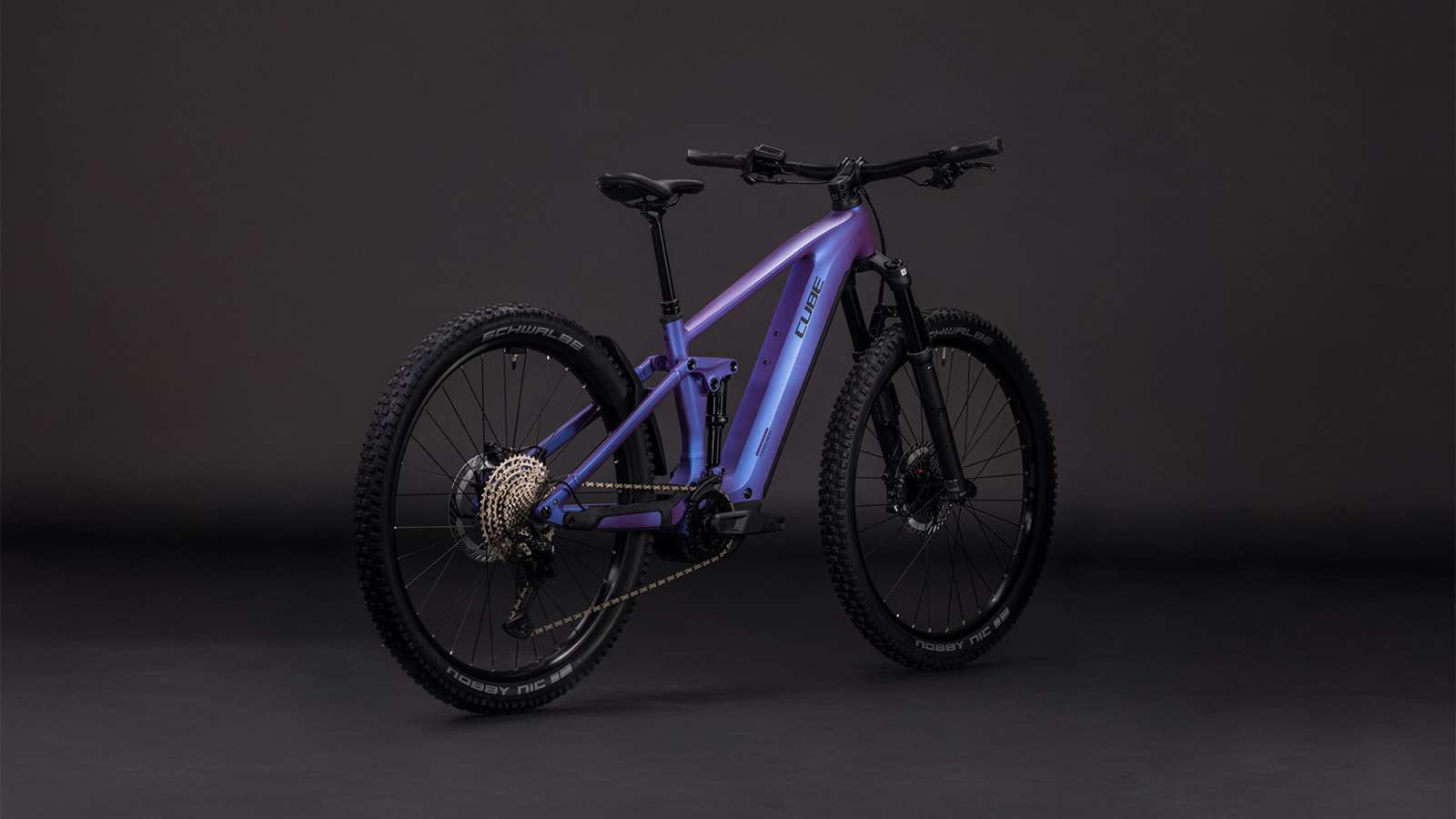 Cube-102320-20161582-Stereo-Hybrid-ONE44-EXC-800-blueiris-n-black-7_800x800@2x Cube Stereo Hybrid ONE44 EXC 800 blueiris´n´black – Bild 7