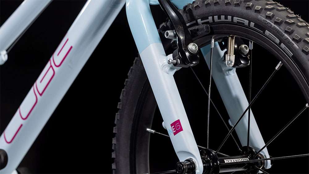 Cube-Numove-160-850320-5_800x800@2x Cube Numove 160 flashwhite´n´pink – Bild 5