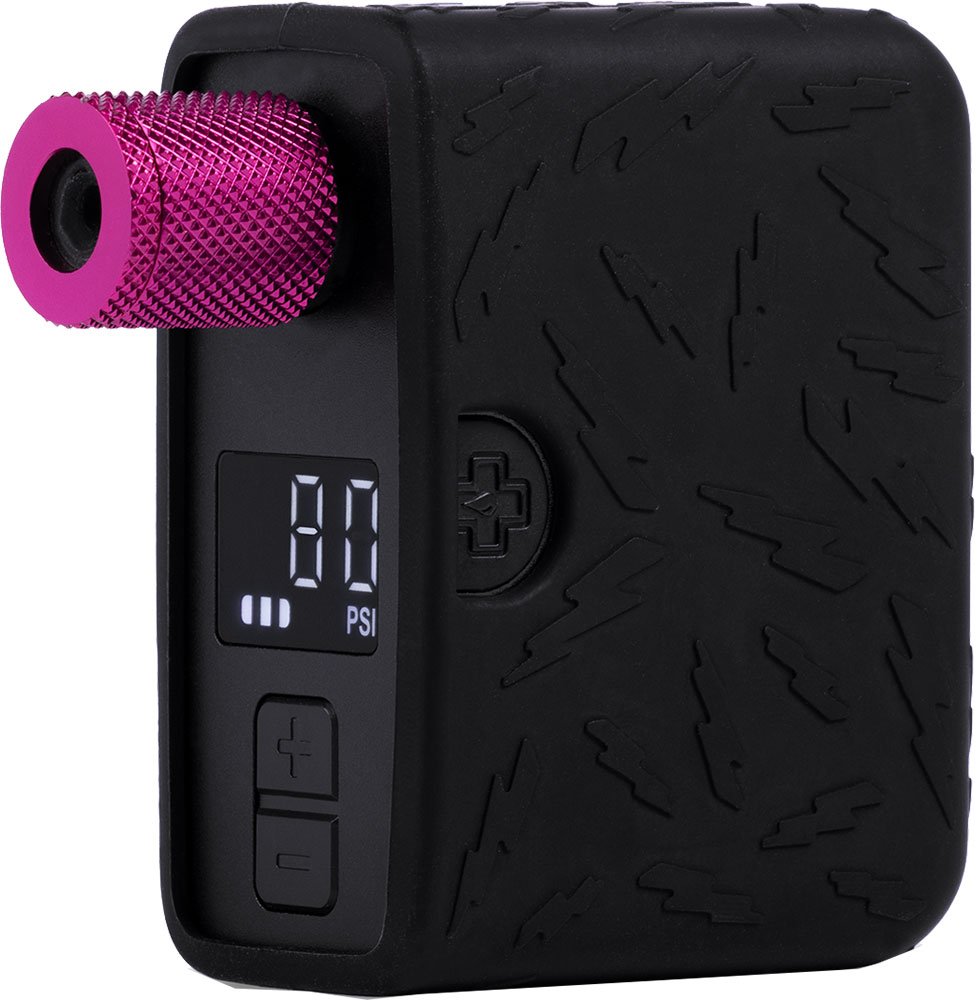 Muc-Off-Air_Mach_Pro-1 Muc-Off AirMach Electric Mini Inflator Pro Akkupumpe – Bild 5