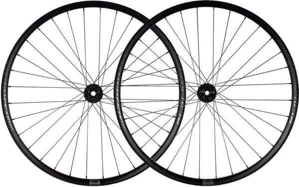 Reverse Components Black One 27,5" Boost Tubeless Laufradsatz