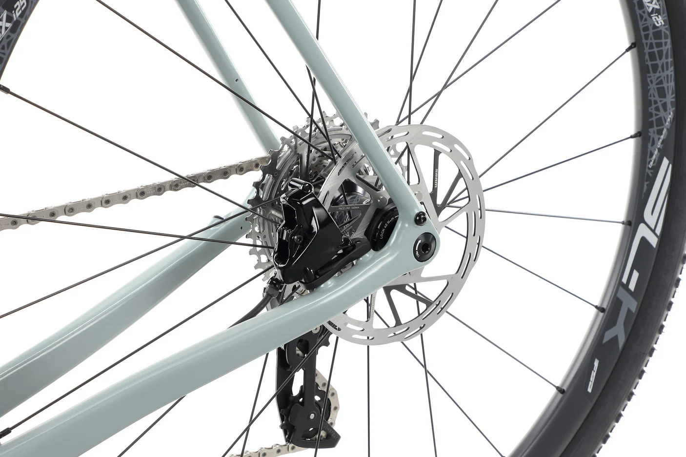 f70d33b176a11a63746801da305f4c425f3bbb4f_2024_Haro_Buzzard_Carbon_1_Black_Blue_Fade_Detail_4_4ef7c698_464b_411c_9d36_05879e015e93 Haro Bikes Buzzard Carbon 1 – Bild 9