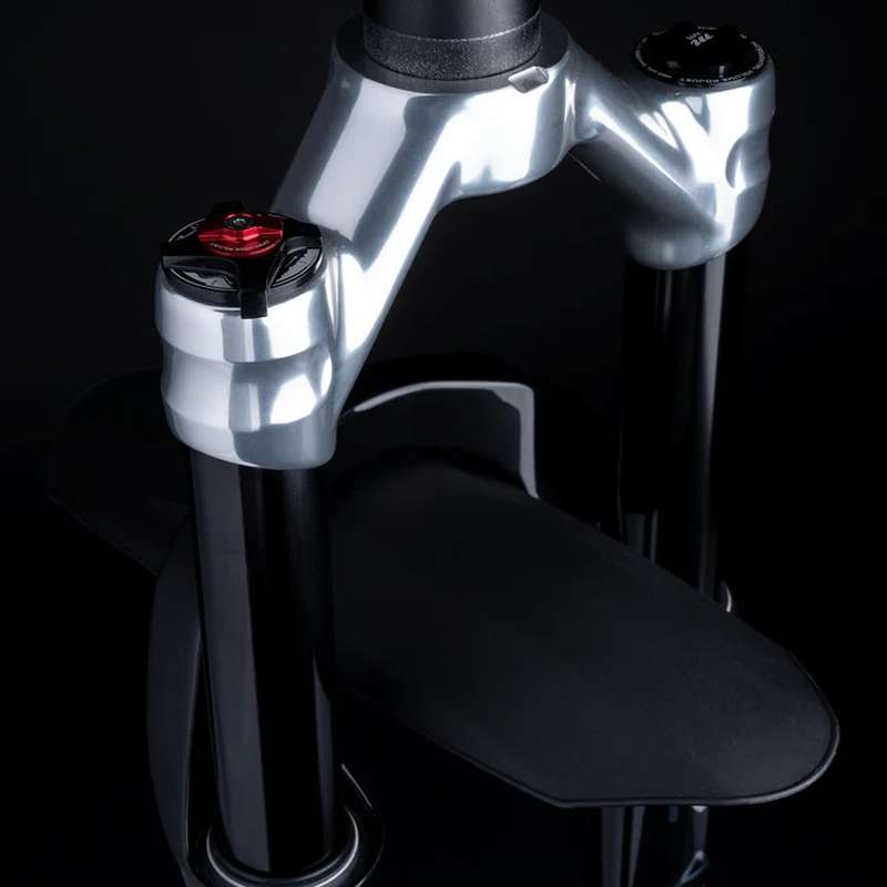 manitou-191-36977-A002-20140034-R7-Pro-29-Tapered-Boost-18_800x800@2x Manitou R7 Pro 29" Tapered Boost – Bild 6